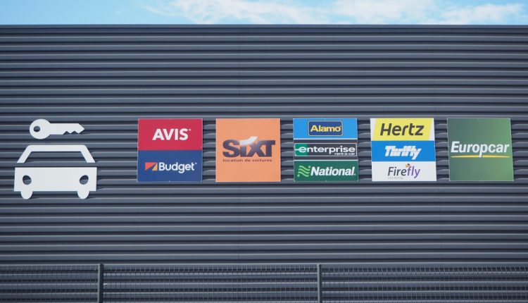 סוכנויות להשכרת רכב בחו"ל